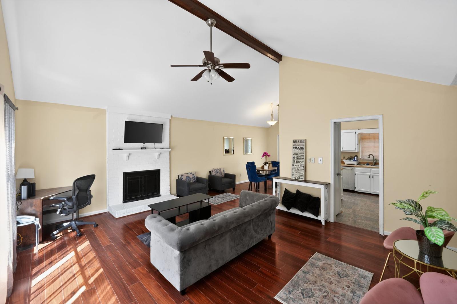 WhatsApp Image 2025-10-01 at 6.55.23 PM (9)